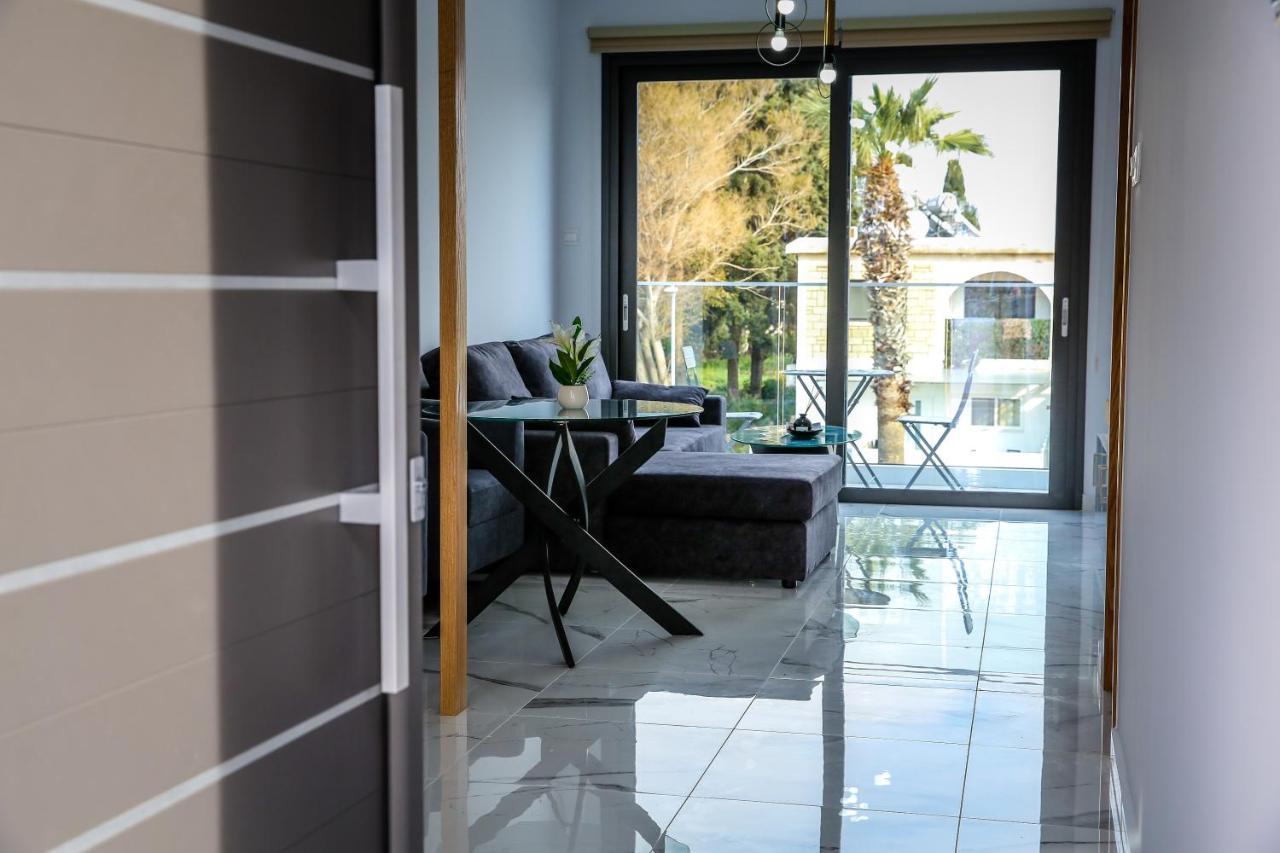 Sea Side Appartment In Kato 파포스 외부 사진
